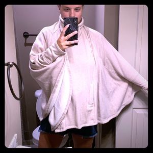 Ugg Poncho Pullover in Oatmeal